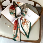 Women's Fashion Vintage Print Decorative Silk Scarf - Image 6