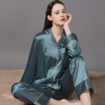 New Spring And Autumn Silk Couple Pajamas For Women - Image 4